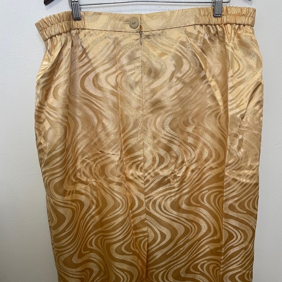 Two piece skirt set - Picture 5 of 6